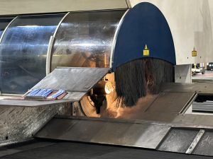 Industrial laser welding machine